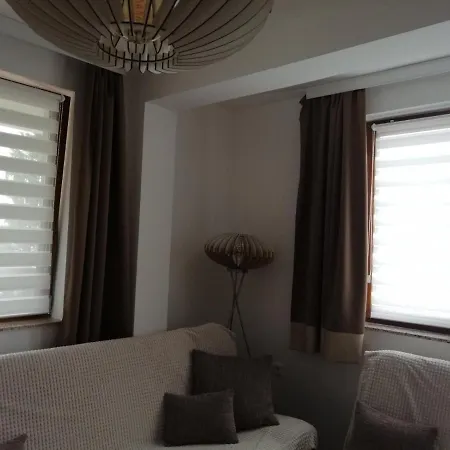 Kosuta, Κοπαόνικ