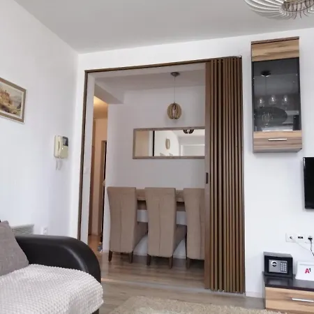 Διαμέρισμα Kosuta, *